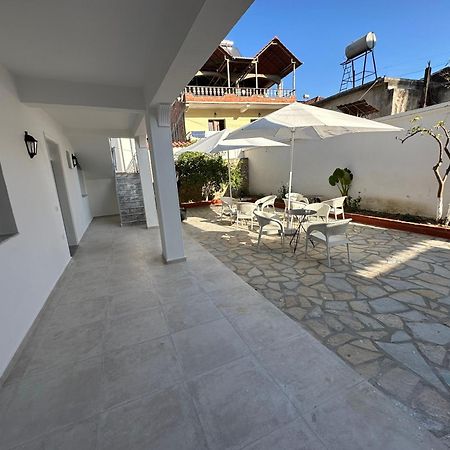 Rus Villa Берат Екстер'єр фото